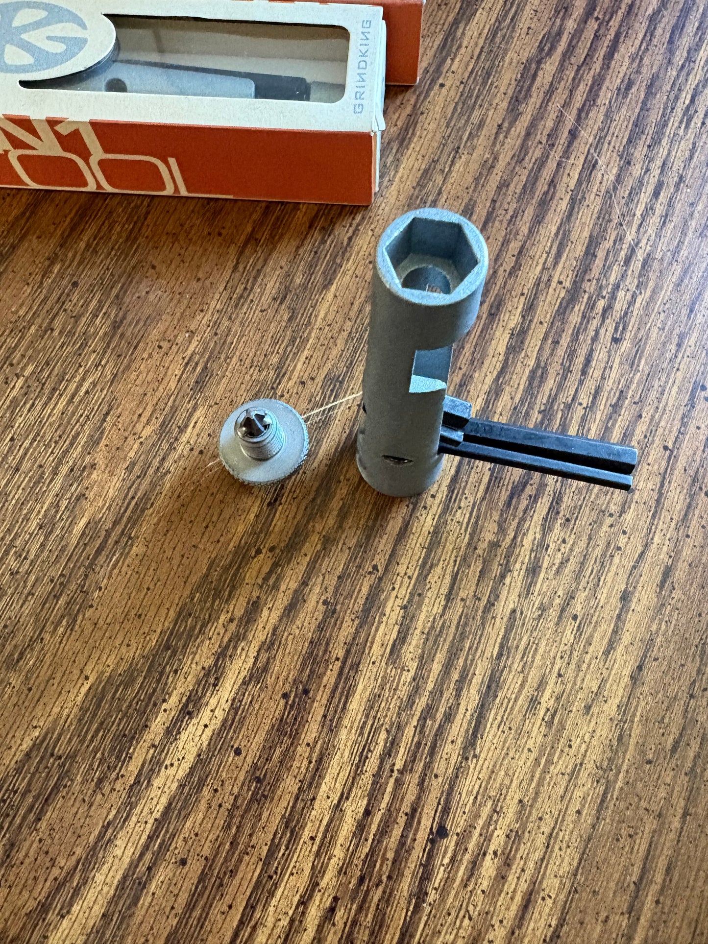 GrindKing 6in1 skate tool