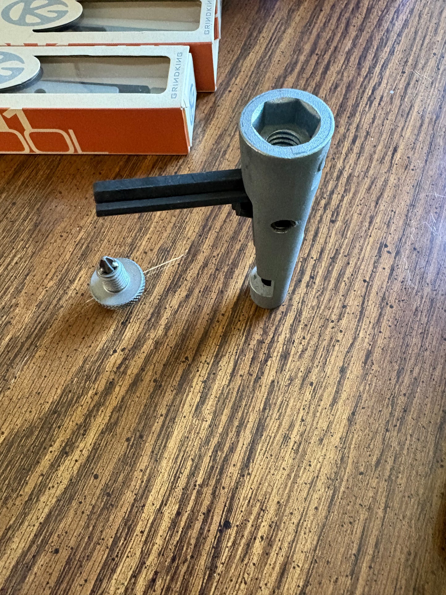 GrindKing 6in1 skate tool